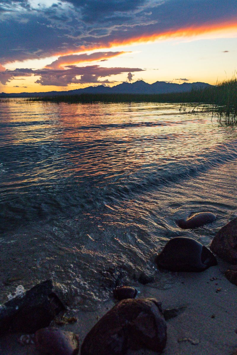 Image for the Tweet beginning: AZ is always sending out